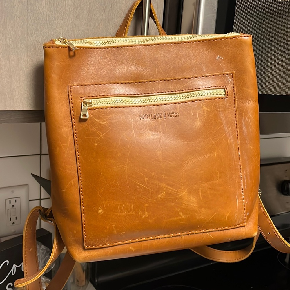 Portland leather backpack